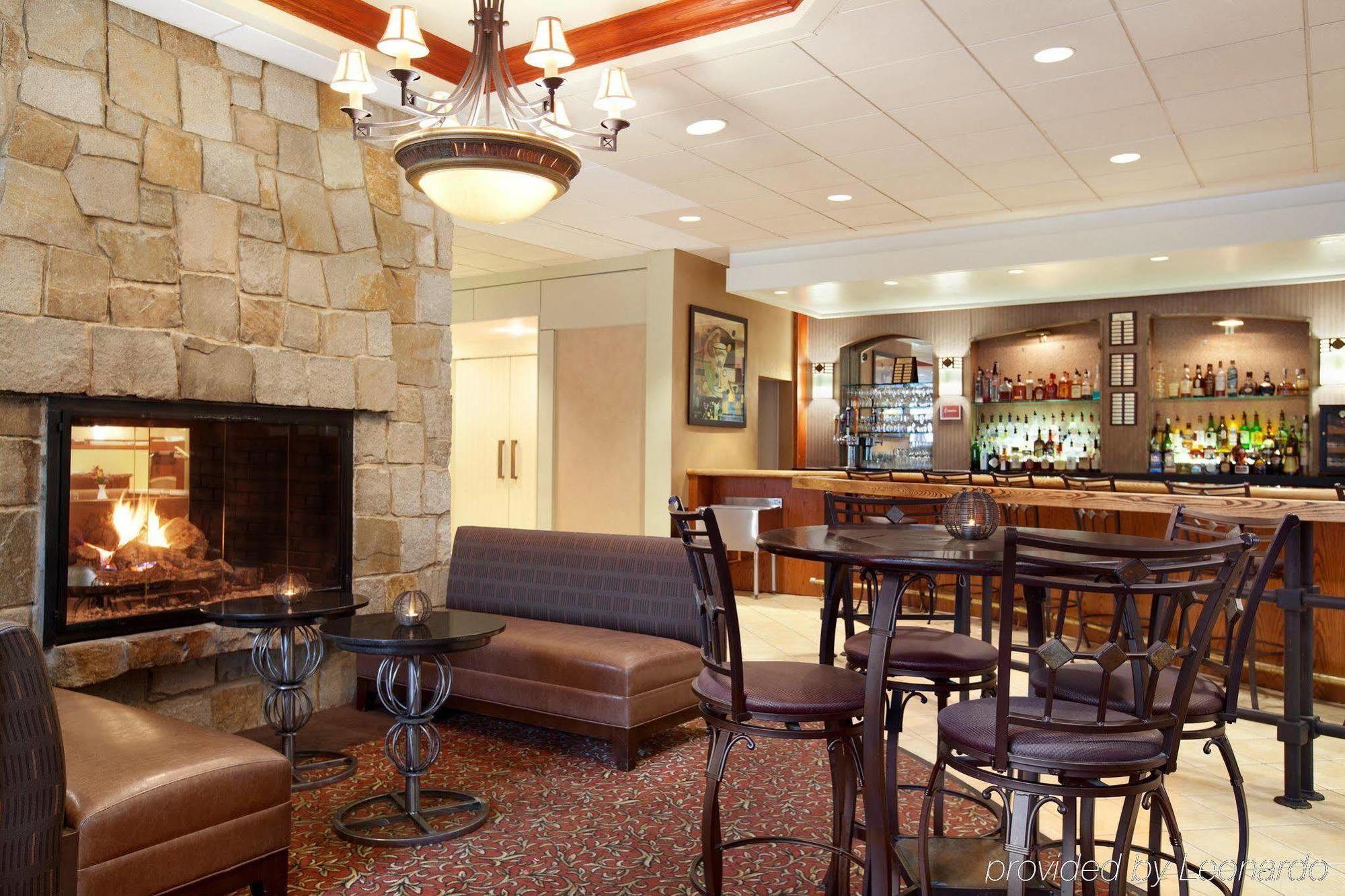 Doubletree By Hilton Hotel Boston - Bedford Glen المظهر الخارجي الصورة